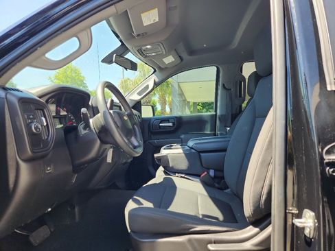 Used 2021 Chevrolet Silverado 1500 Custom RWD image 6