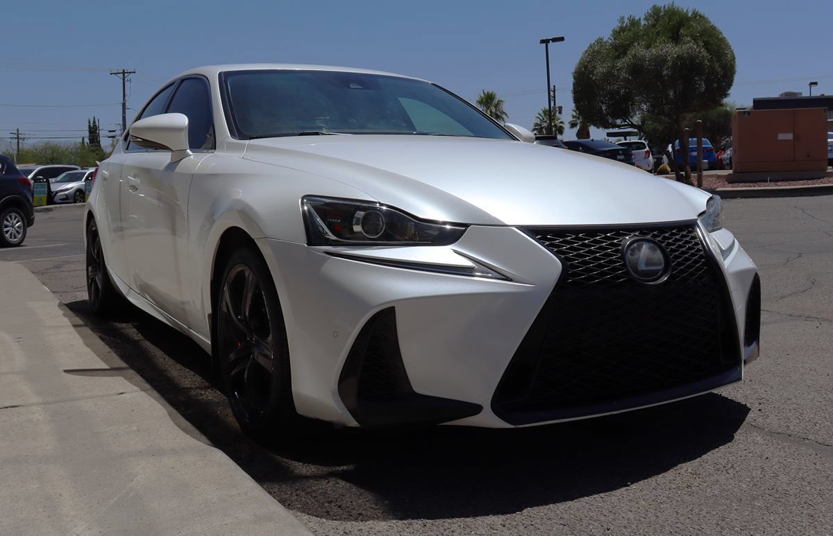 Used 2017 Lexus IS 200t w/ Navigation System Package RWD image 18