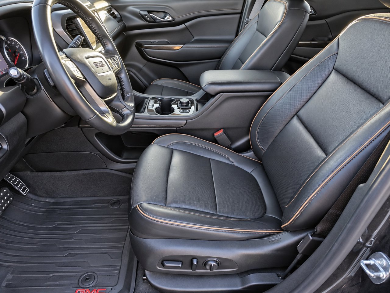 Used 2020 GMC Acadia AT4 w/ LPO, Floor Liner Package AWD/4WD image 17