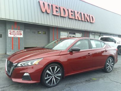 Used 2021 Nissan Altima 2.5 SR w/ SR Premium Package