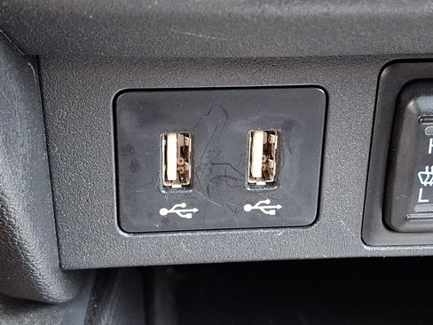 Used 2022 Mitsubishi Outlander Sport LE FWD image 23
