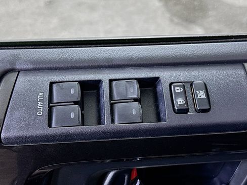 Used 2019 Toyota 4Runner TRD Off-Road AWD/4WD image 20