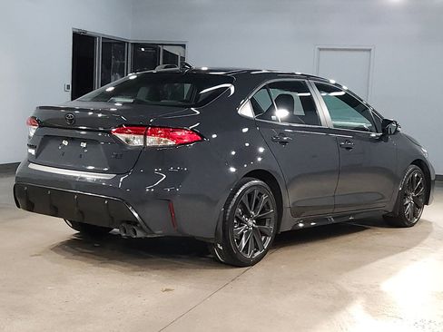 Used 2025 Toyota Corolla SE image 7