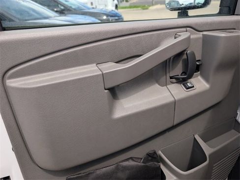 New 2025 Chevrolet Express 3500 w/ Power Convenience Package image 22