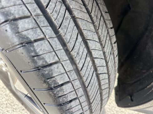 Used 2023 Ford Mustang Mach-E Premium image 34