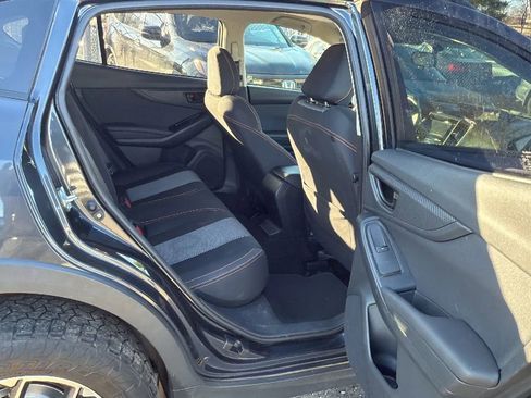 Used 2019 Subaru Crosstrek 2.0i Premium AWD/4WD image 25