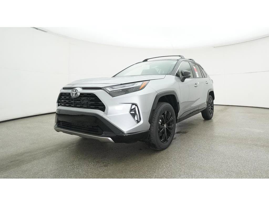 Used 2025 Toyota RAV4 XSE AWD/4WD image 38