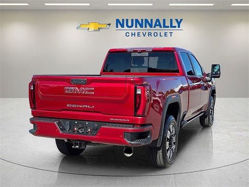 Used 2024 GMC Sierra 2500 Denali w/ Denali Reserve Package image 5
