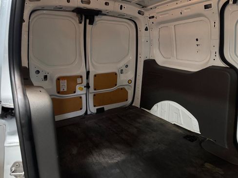 Used 2019 Ford Transit Connect XL FWD image 34