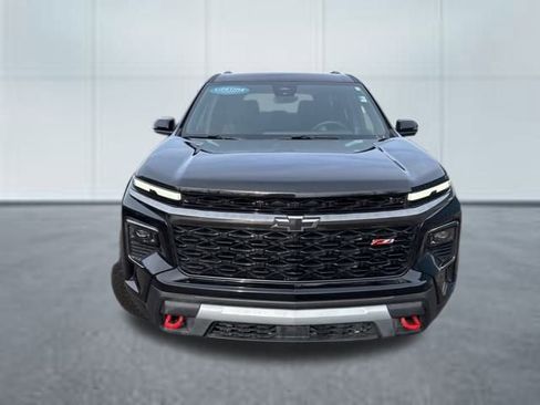 Used 2026 Chevrolet Traverse Z71 image 5