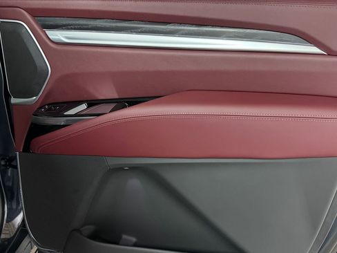 New 2026 Cadillac Escalade ESV Luxury w/ Touring Package image 11