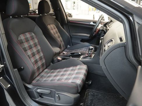 Used 2019 Volkswagen GTI S image 30