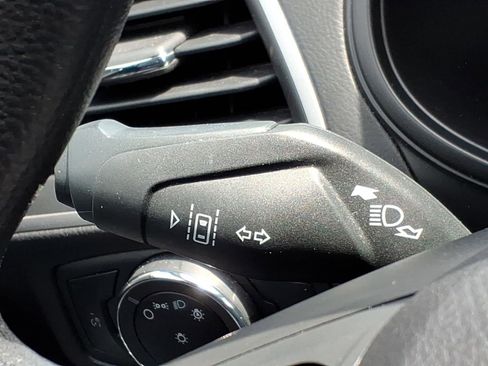 Used 2023 Ford Edge SEL AWD/4WD image 26