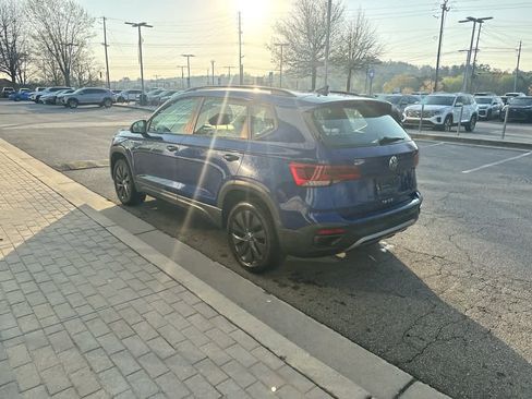 Used 2023 Volkswagen Taos S w/ Driver Assistance Package image 6