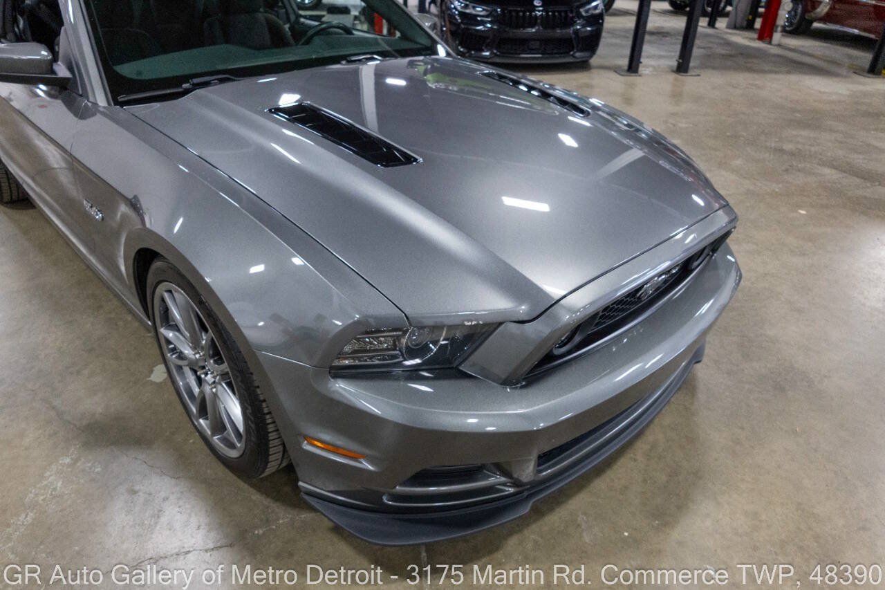 Used 2014 Ford Mustang GT Premium w/ GT Track Package RWD image 13