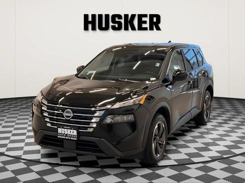 Used 2025 Nissan Rogue SV AWD/4WD image 28