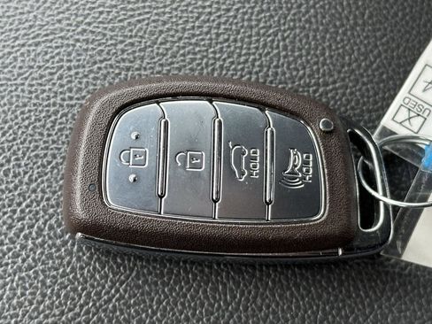 Used 2019 Hyundai Ioniq SEL image 14