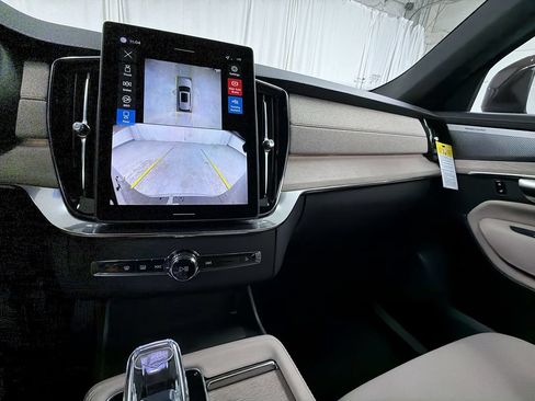 New 2026 Volvo XC90 B6 Plus AWD/4WD image 21