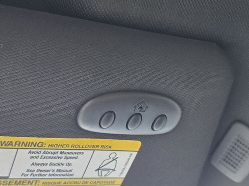 Used 2014 Ford F150 Platinum image 28