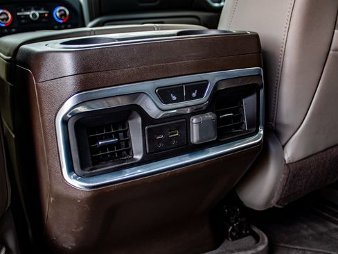 Used 2020 Chevrolet Silverado 3500 LTZ w/ LTZ Plus Package AWD/4WD image 29
