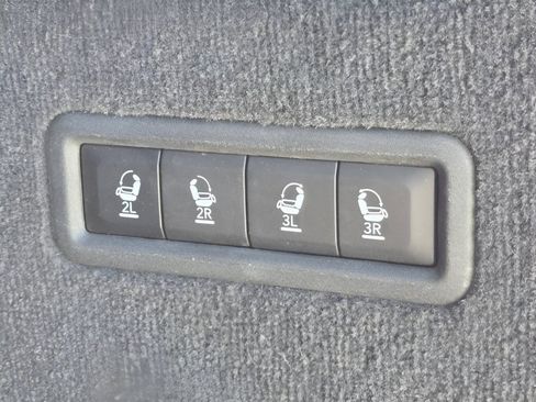 Used 2022 Jeep Grand Wagoneer Series I AWD/4WD image 24