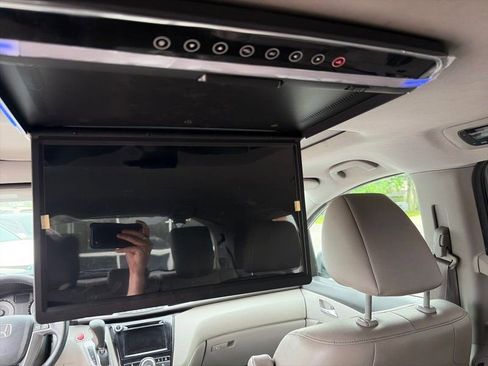 Used 2014 Honda Odyssey EX-L image 15