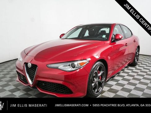 Used 2018 Alfa Romeo Giulia Ti Sport w/ Quick Order Package 22S Sport AWD/4WD image 1