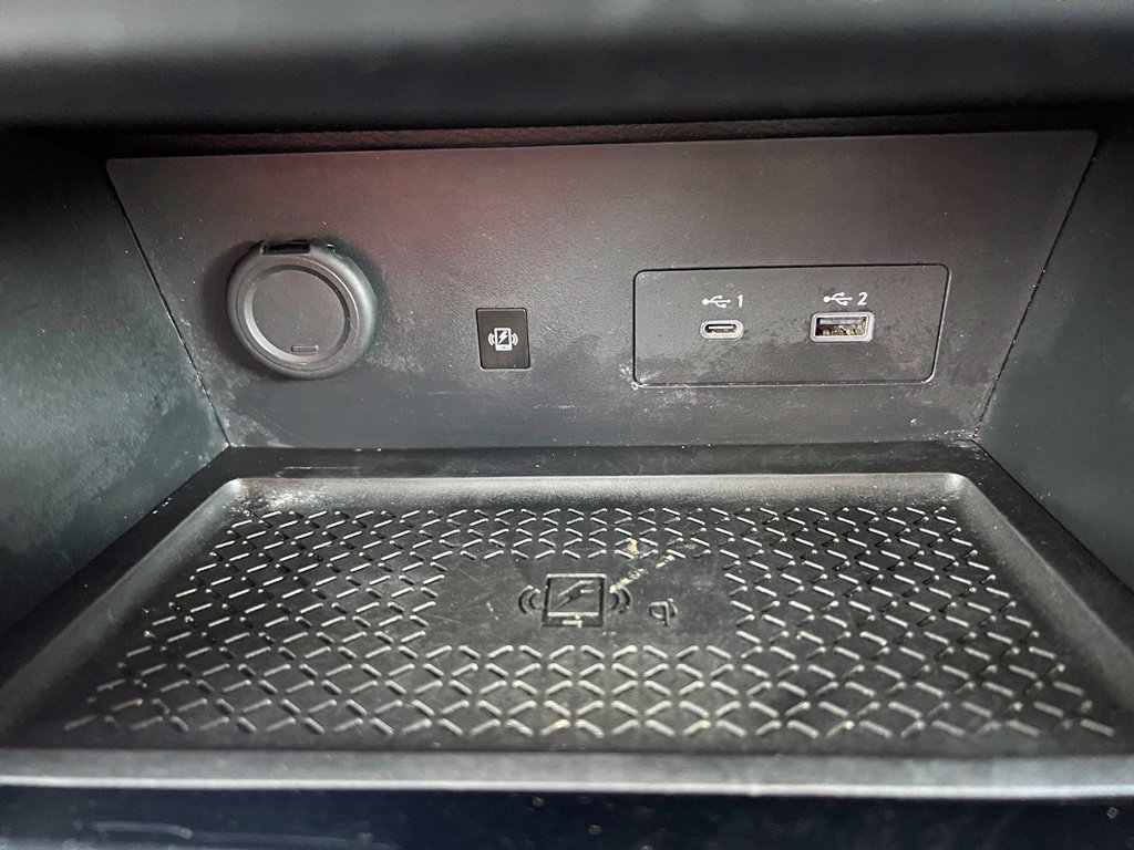 Used 2023 Nissan Pathfinder SL AWD/4WD image 44