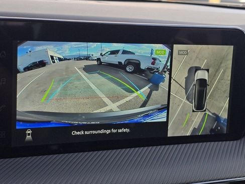 New 2026 Nissan Kicks SR w/ SR Premium Package image 6