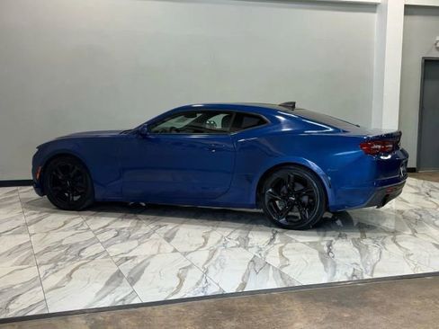 Used 2019 Chevrolet Camaro LS image 9