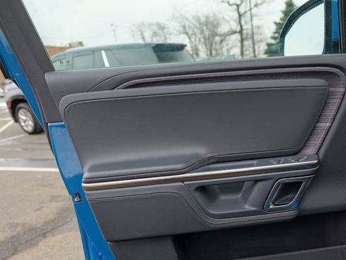 Used 2024 Rivian R1S Adventure image 13