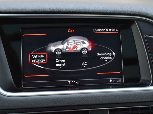 Used 2017 Audi Q5 2.0T Premium Plus w/ Technology Package image 34