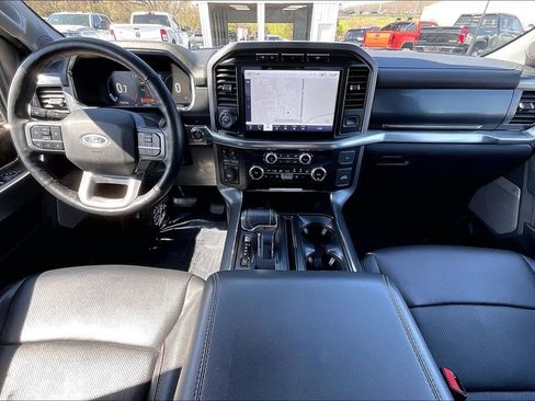 Used 2023 Ford F150 Lariat image 10