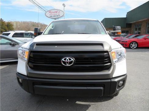 Used 2017 Toyota Tundra SR w/ Tundra Package #1 image 13
