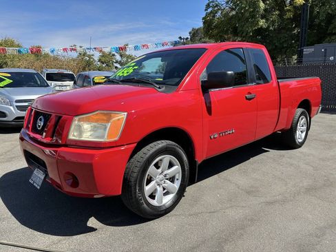 Used 2010 Nissan Titan XE RWD image 1