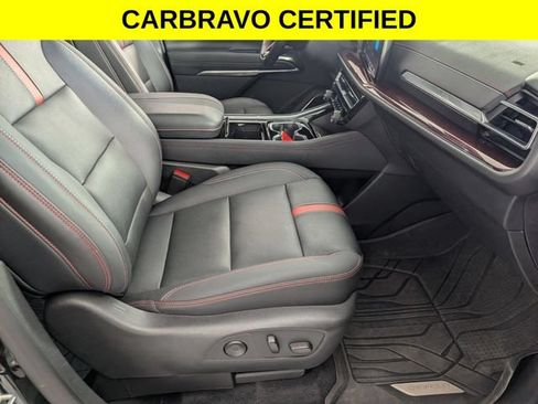 Certified 2024 Chevrolet Traverse RS AWD/4WD image 34