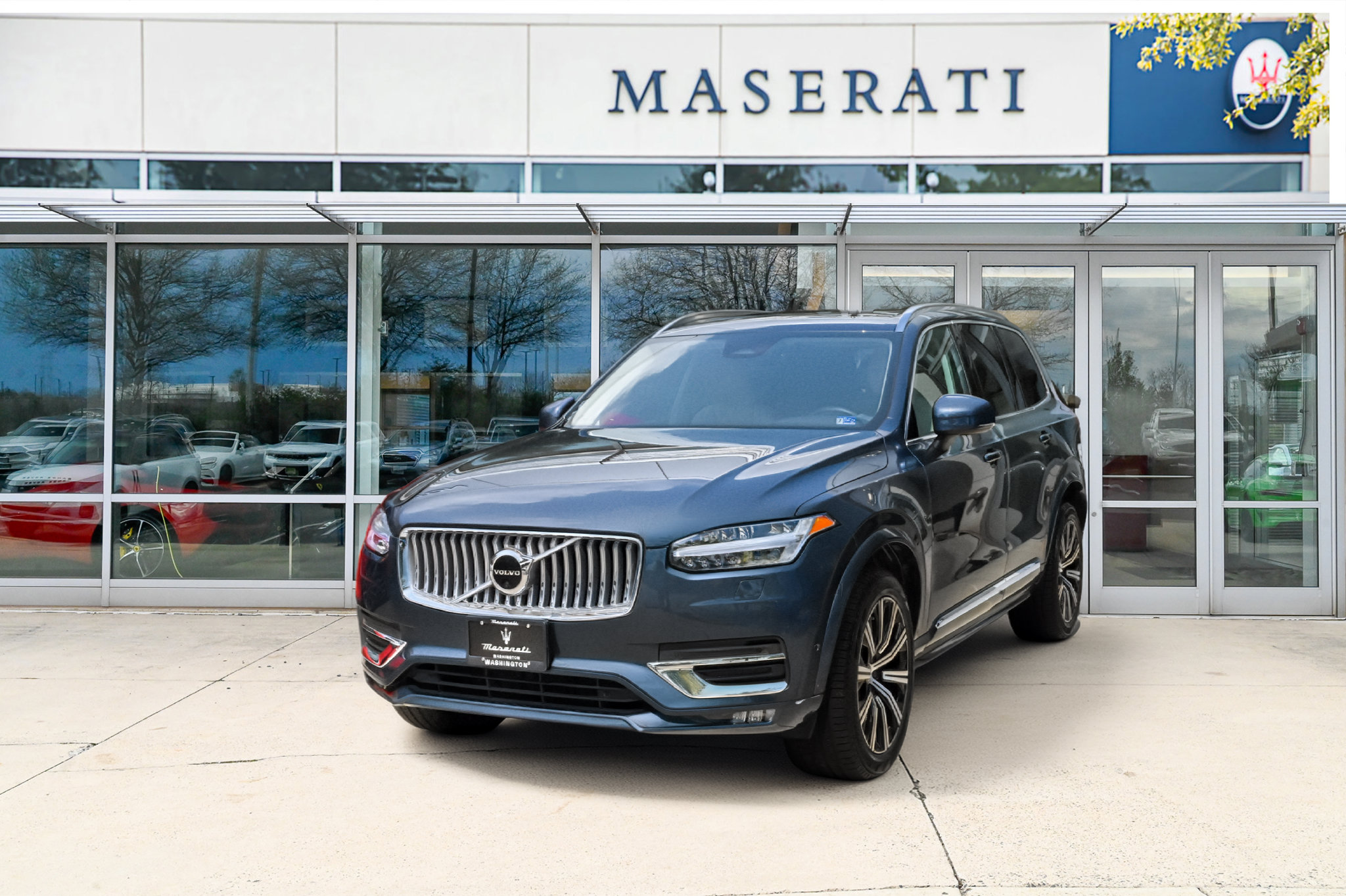 Used 2023 Volvo XC90 B6 Plus AWD/4WD image 1