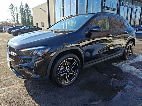 Used 2026 Mercedes-Benz GLA 250 4MATIC image 3