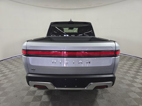 Used 2023 Rivian R1T Adventure image 4