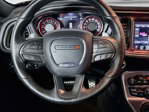 Used 2017 Dodge Challenger R/T Scat Pack RWD image 24