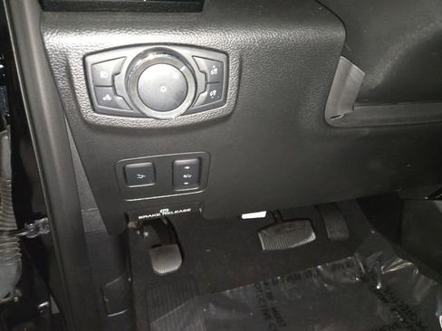 Used 2021 Ford F250 Lariat AWD/4WD image 19
