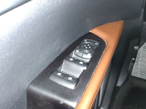 Used 2018 Lincoln MKX Reserve FWD image 27