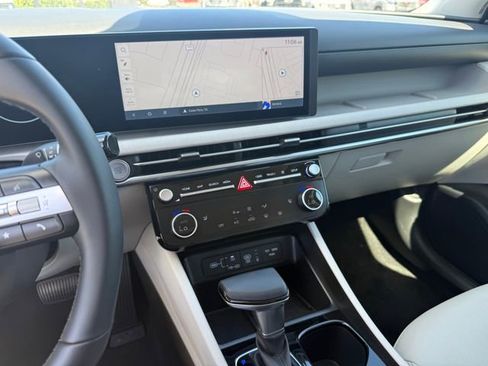 Used 2025 Hyundai Tucson SEL image 20