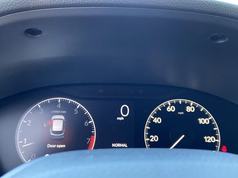 New 2026 Honda HR-V LX image 24