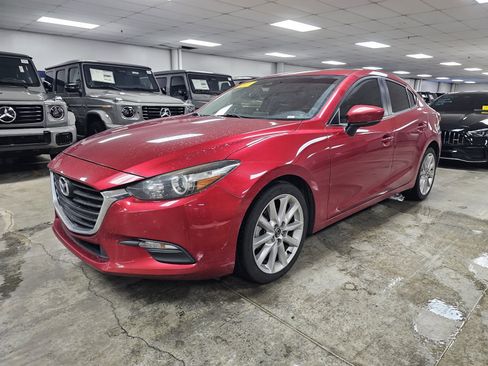 Used 2017 MAZDA MAZDA3 Touring image 4