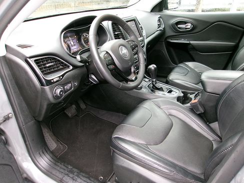 Used 2023 Jeep Cherokee Altitude Lux w/ Lux Elite Package AWD/4WD image 13