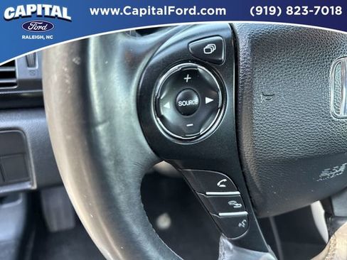 Used 2015 Honda Accord EX-L image 22