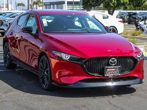 New 2026 MAZDA MAZDA3 Hatchback w/Premium Plus Pkg AWD/4WD image 3