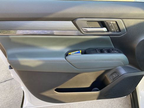New 2026 GMC Terrain AT4 w/ Convenience Package III AWD/4WD image 9