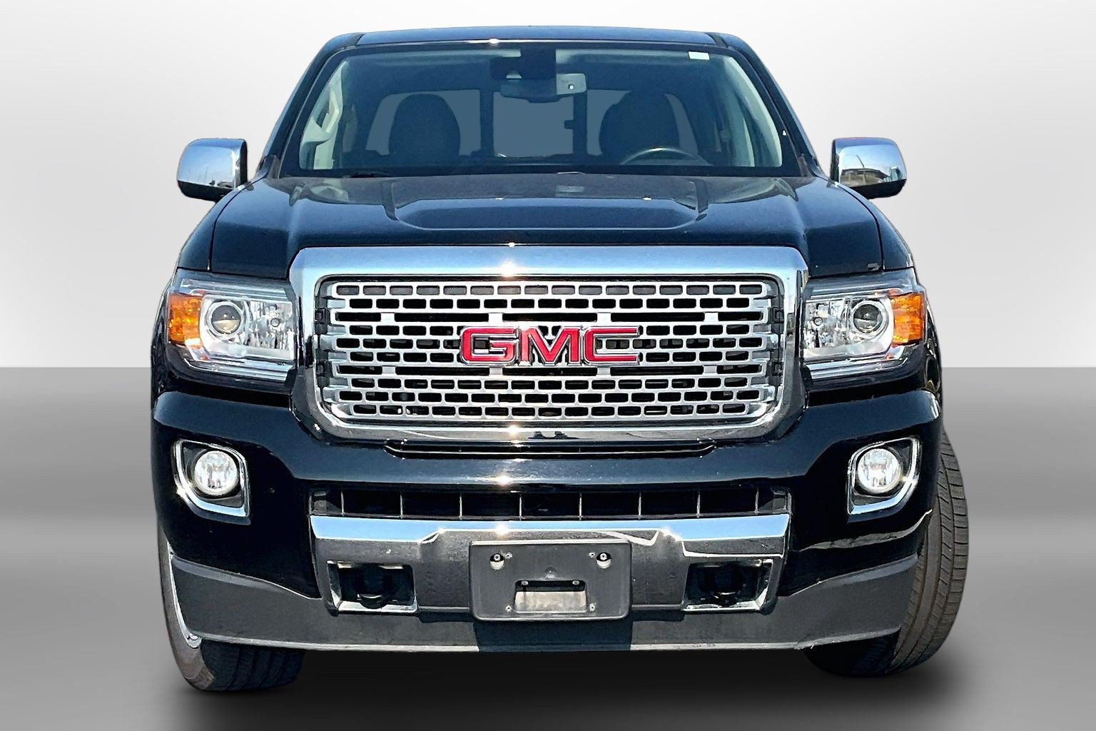 Used 2019 GMC Canyon Denali AWD/4WD image 3